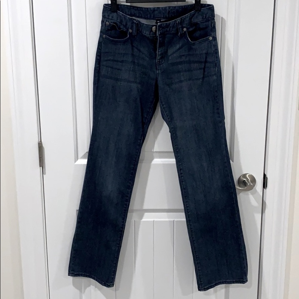 Gap Curvy Straight Jeans 8/29